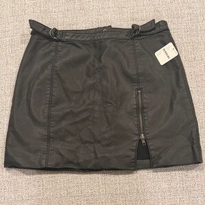 Free People Black Faux Leather Mini Skirt with Side Zip